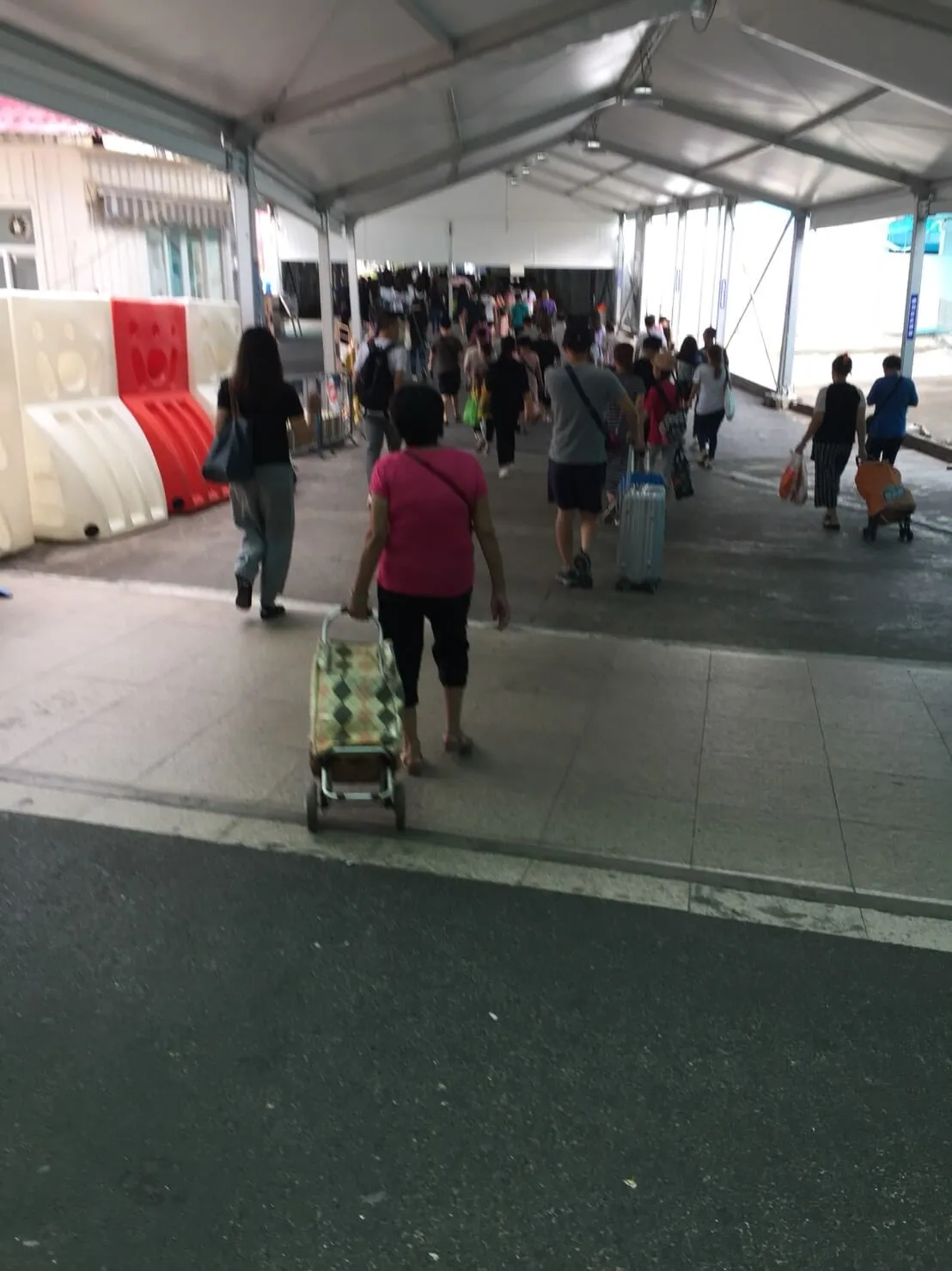 澳門往返珠海 拱北口岸